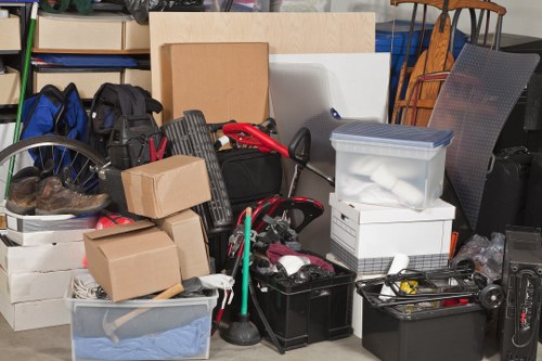Step-by-step garage clearance process illustration